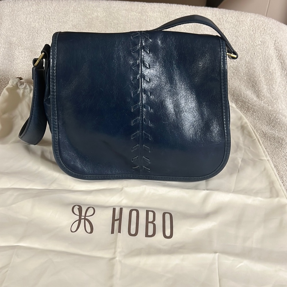 HOBO Arlo leather shoulder handbag blue sapphire